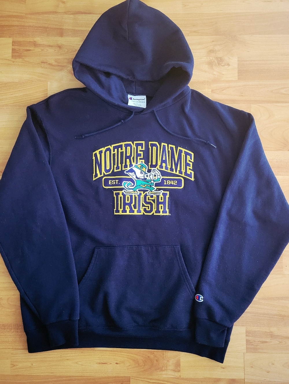 CHAMPION Notre Dame Fighting Irish NCAA Navy Blue Pullover Hoodie, Large